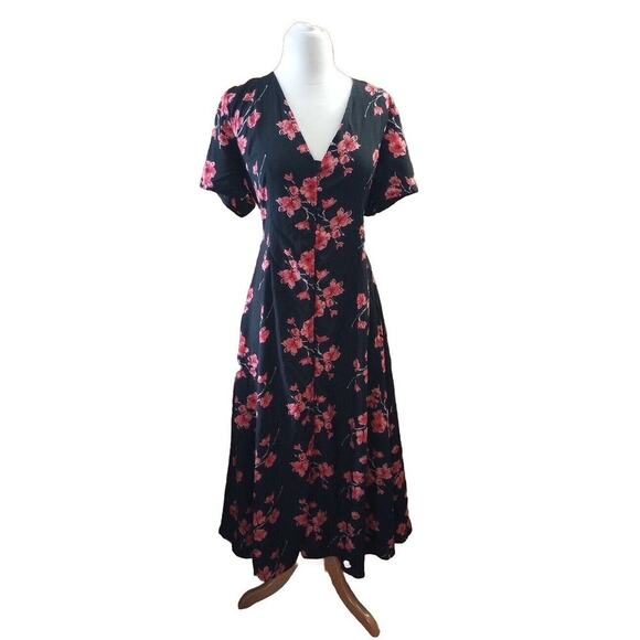 Missguided Plus Maxi Dress Sz 12 NWT Floral Black Pink Button Front - Picture 1 of 8